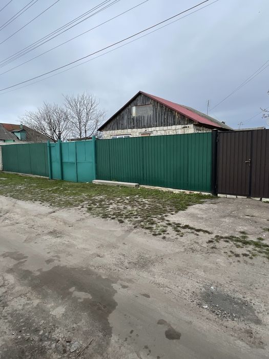 Продам дом на два входа