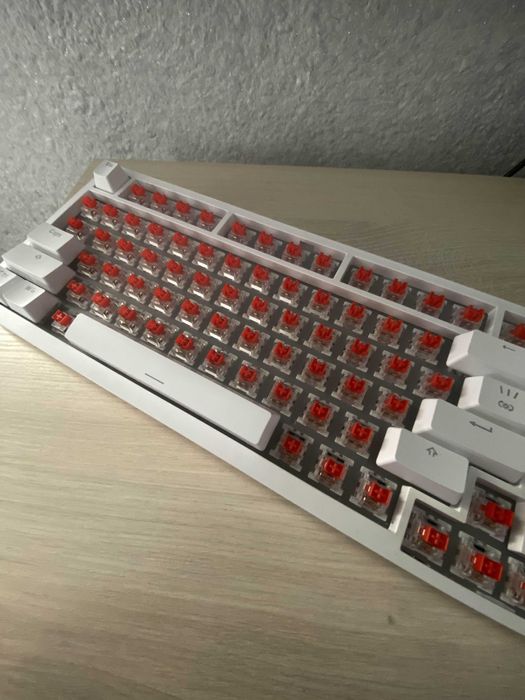 Клавіатура GamerPro MK160W 75%