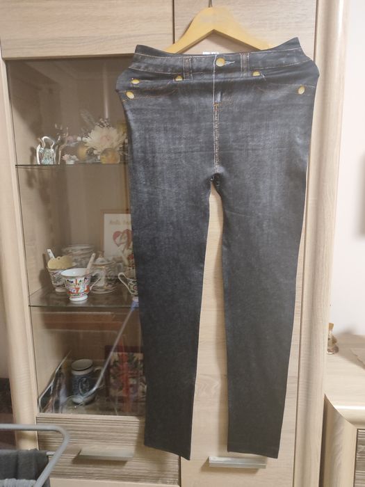 Legginsy czarne śliskie w typie jeansów L