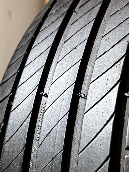 Pneus Michelin Primacy 4 - 225/50/17 - Excelentes