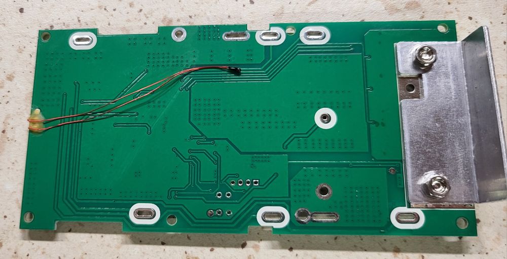 Milwaukee M28 płytka pcb bms