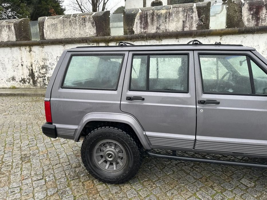 Jeep Cherokee65204462408065126