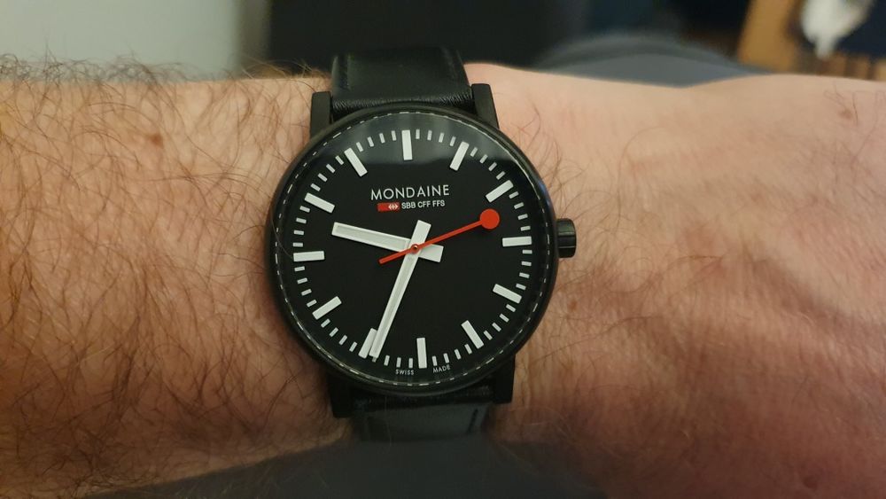 Zegarek Mondaine MSE.40121.LB - szafir, nowy