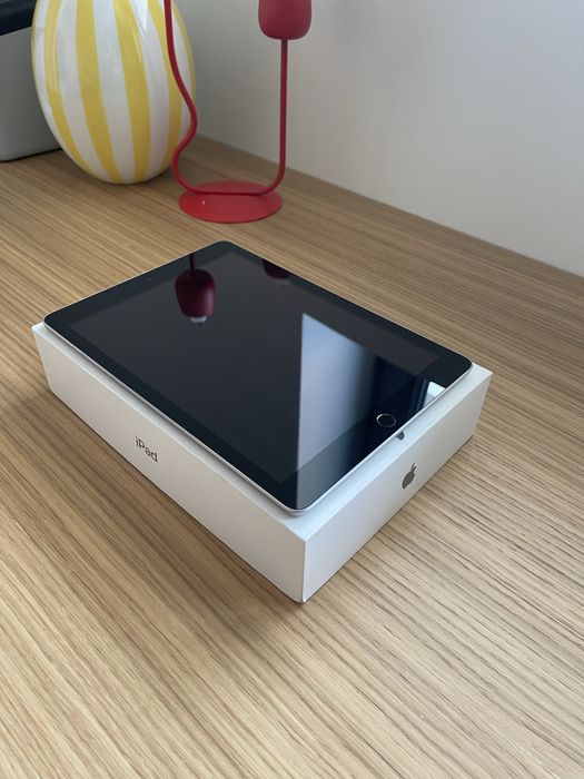 iPad 8th geração 32GB WiFi 2020