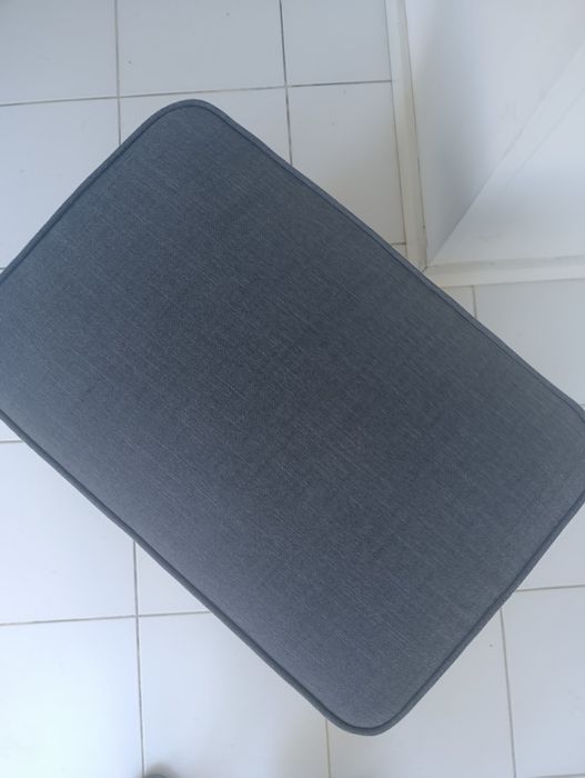 Repousa Pés STRANDMON IKEA cinzento escuro em ótimo estado