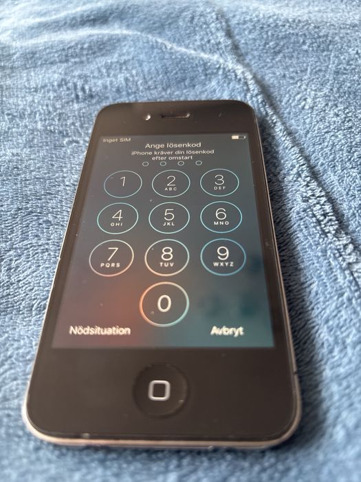 Iphone 4 (zablokowany)