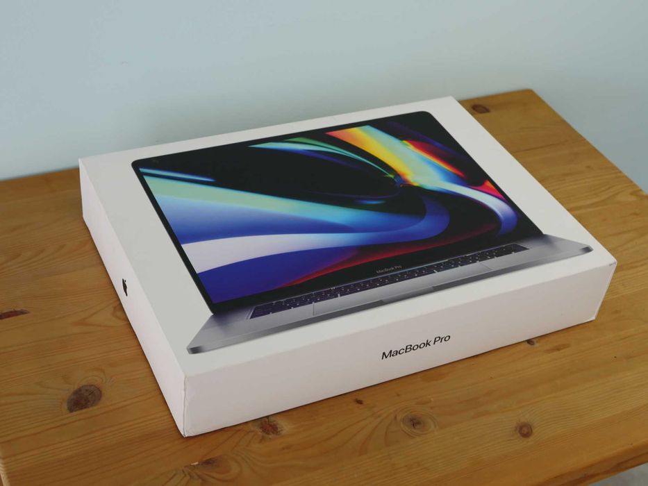 MacBook Pro 16 2019r, i9, 32 GB RAM, 1 TB SSD, Space Gray