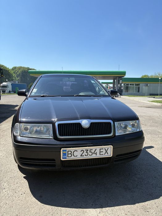 Skoda tour 1.9 TDI