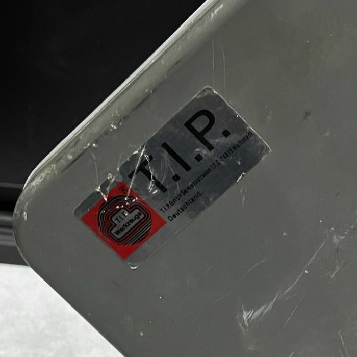 Ukośnica model: KGS210 | Używana |