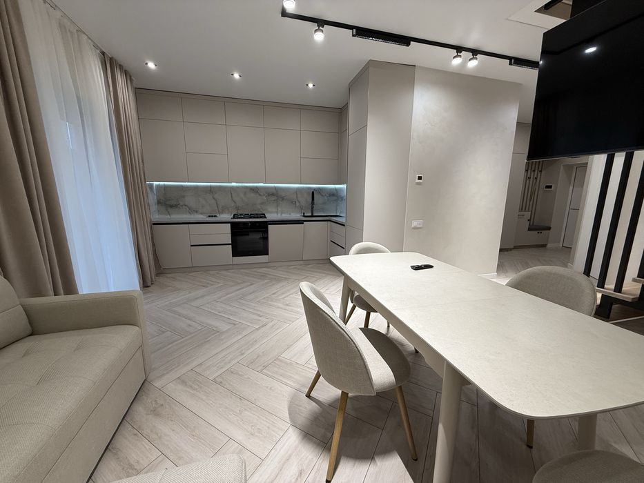 Продаж дуплекса на Немирівському шосе