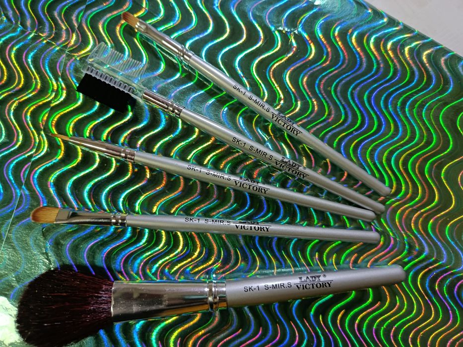 Набір  пензлів "LADY VICTORY"
В наявності