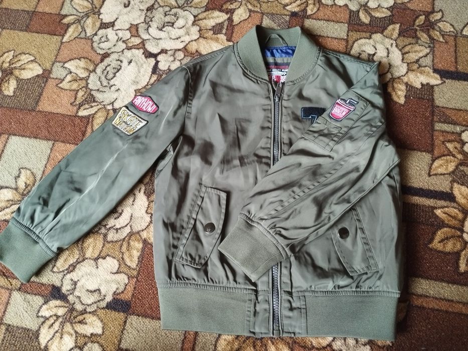 Нова вітровка 122см