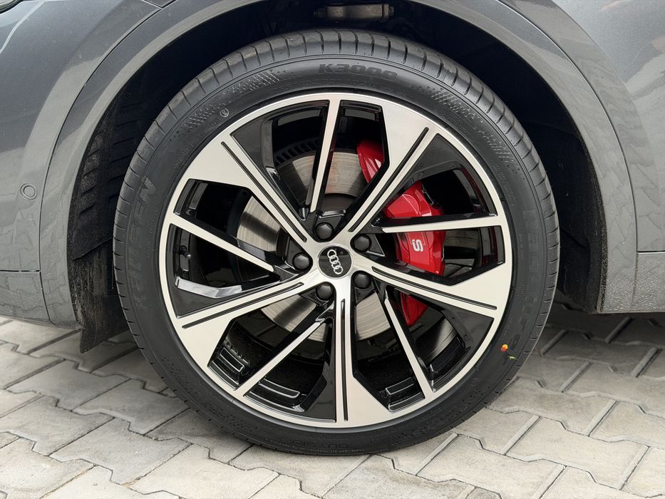 Продам Audi SQ5 2024