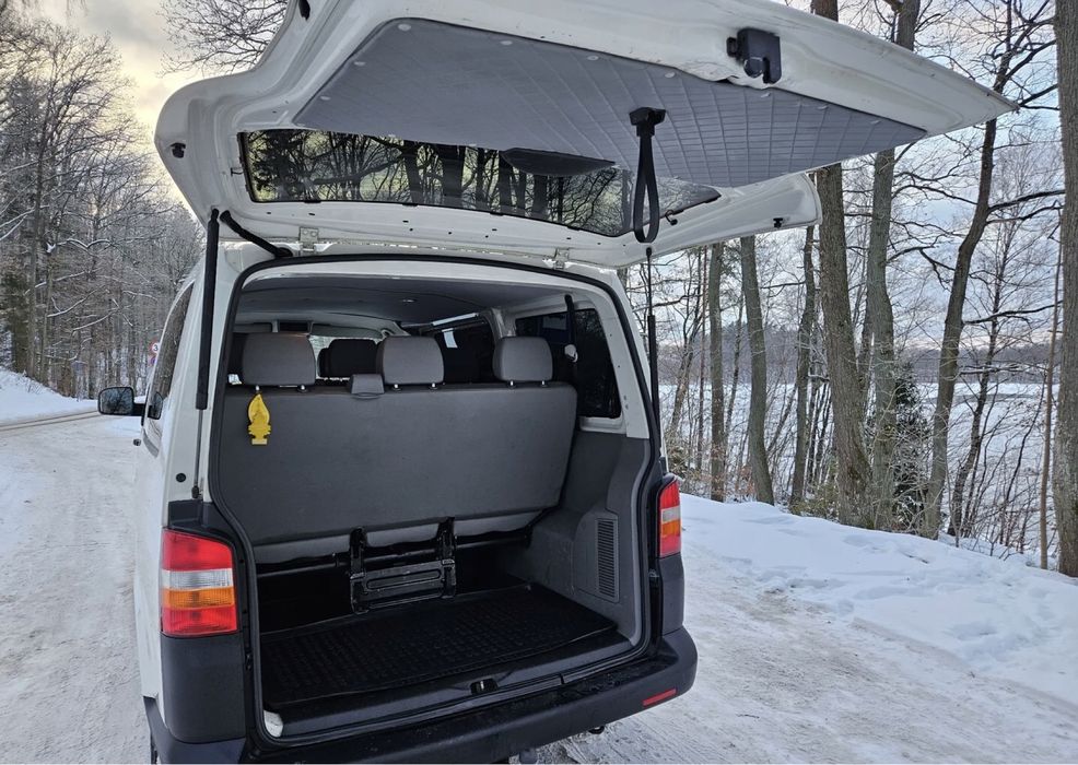 Volkswagen Transporter T5. 1.9 TDI