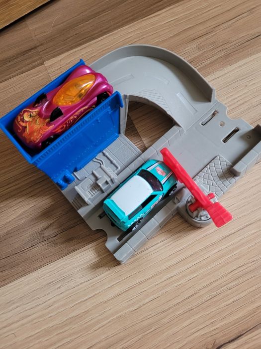Hot wheels dodatek pułapka