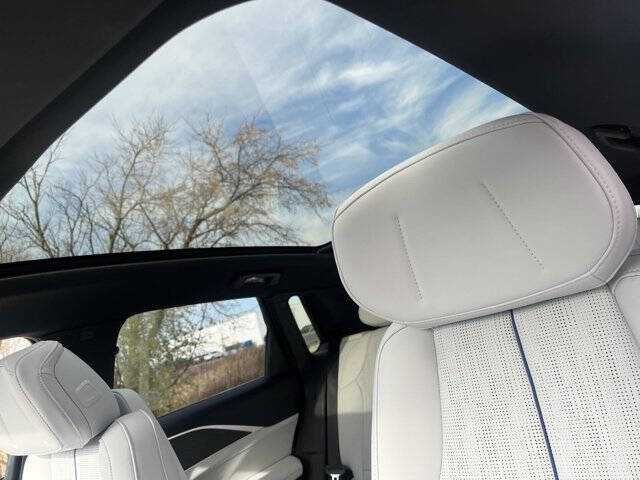 2024 Cadillac LYRIQ