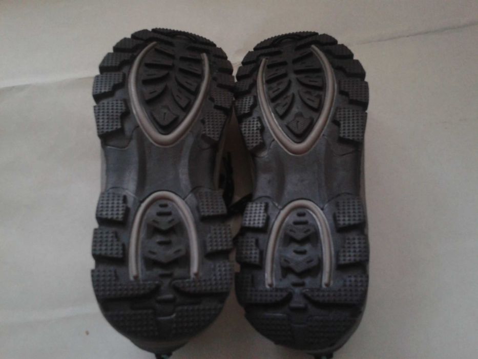 Buty sportowe trekkingowe SOFTSHELL sznurowane szare wegan r. 38