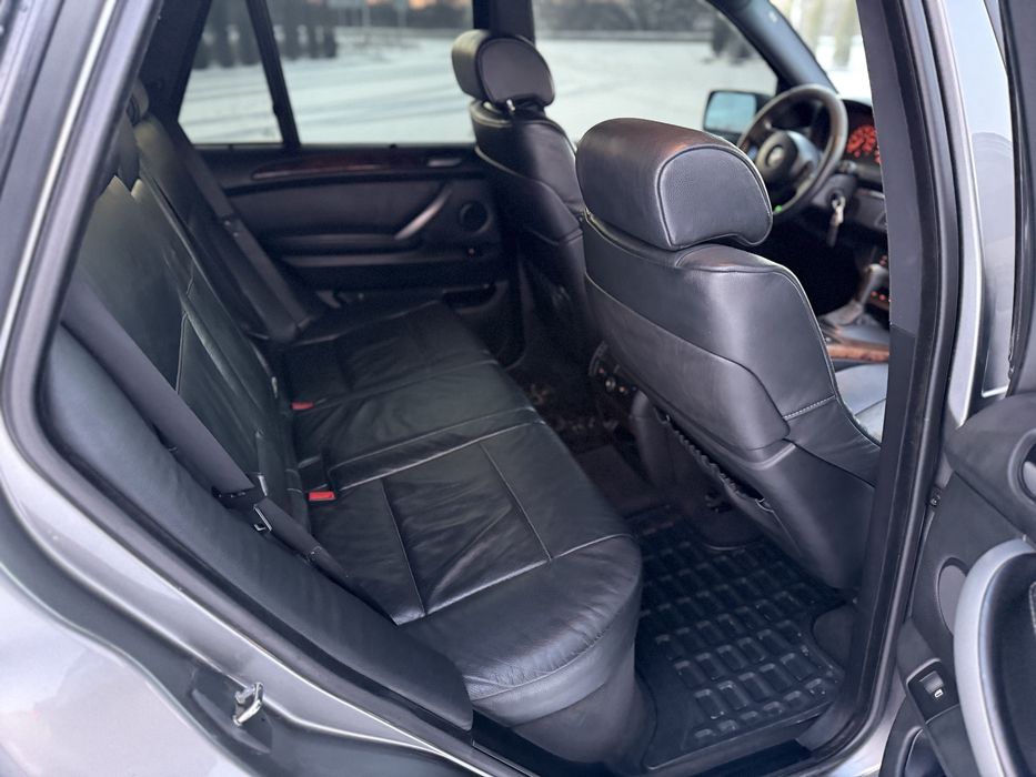 BMW X5 E53 рестайлінг