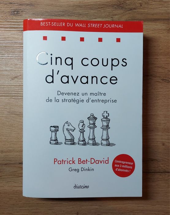 Książka "Cinq coups d'avance''