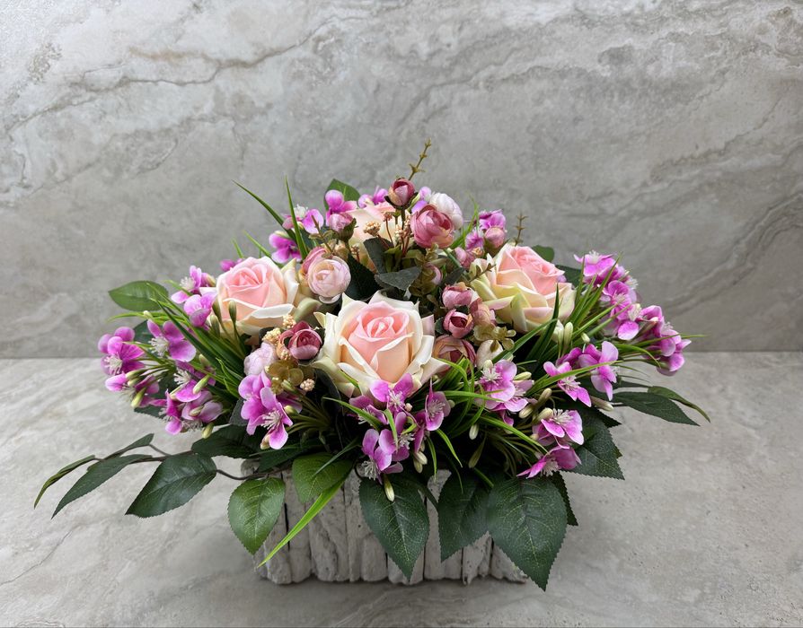 Kompozycja kwiatowa nagrobna