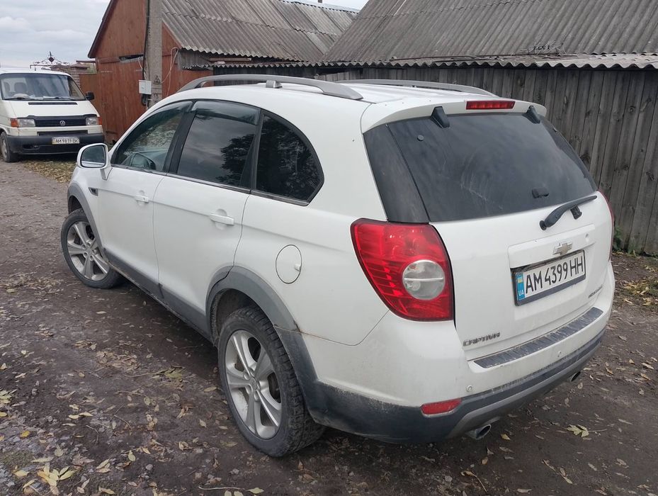 Продам автомобіль Chevrolet captiva