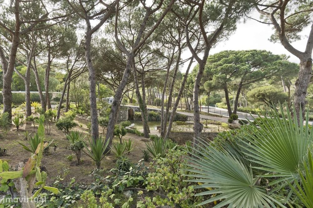 Moradia T6 com piscina, Estoril, Cascais