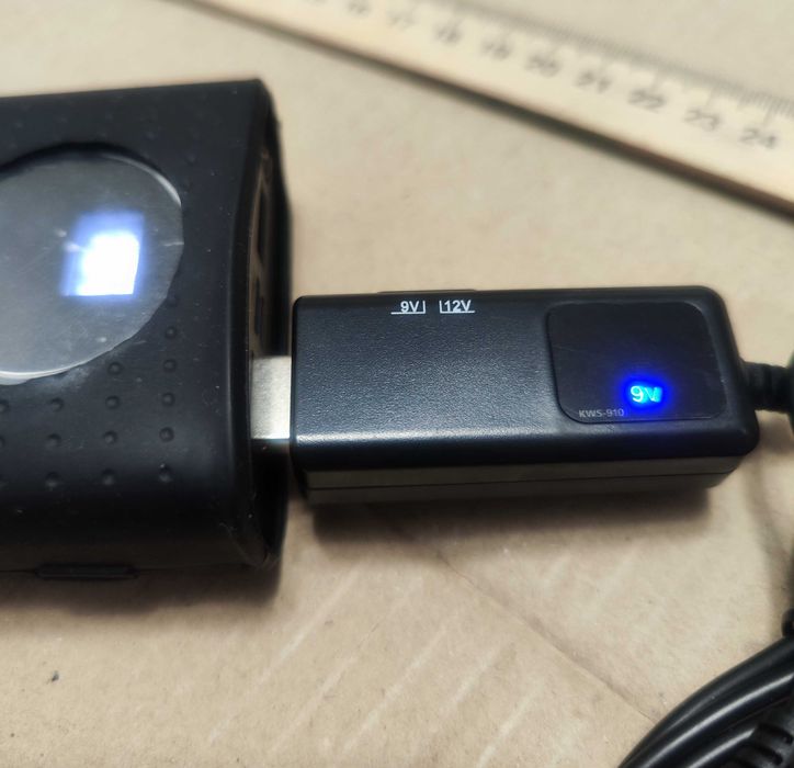Шнур роутера з дисплеєм та перемикачем з 9 на 12 v