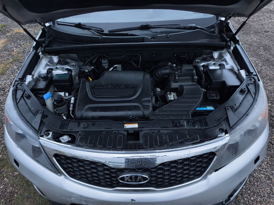 KIA Sorento 2.2 197cv avariado