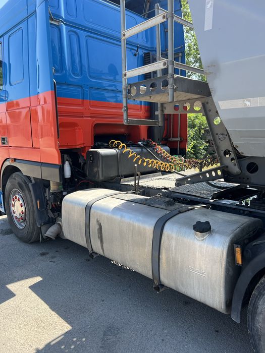 DAF XF 105 2013 рік причеп самоскид Schmitz 2017 рік