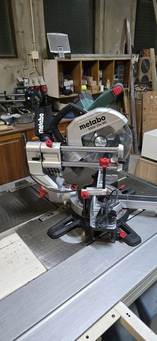 Metabo, serra de esquadrias  kGSV 254MC