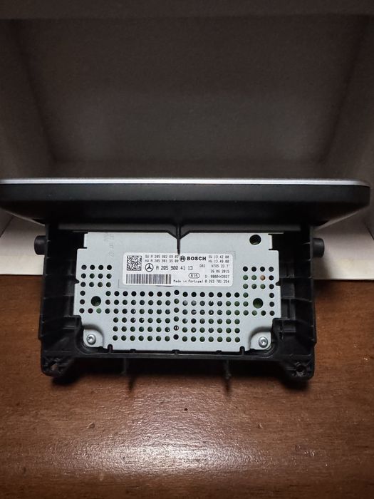 Monitor/Radio Meecedes W205