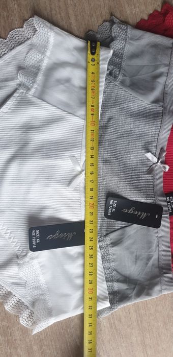 4×Damskie majtki figi XL wygodne