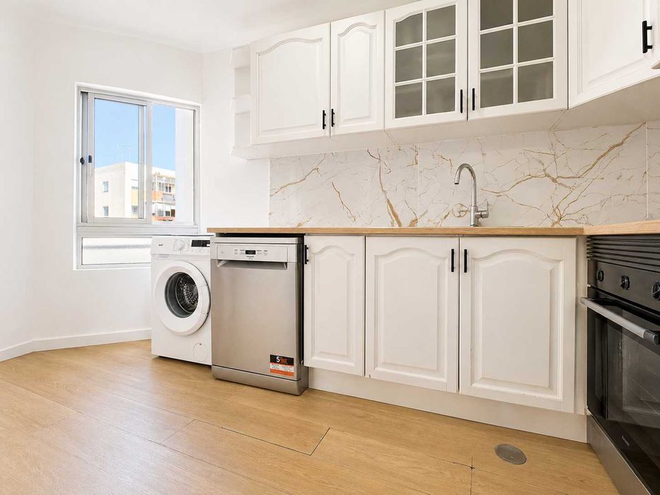 Apartamento T2 com arrecadação – Excelente estado – Pinhal Novo