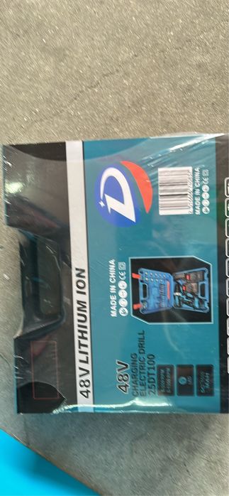 Maquina berbequim parafusadora com martelo bateria