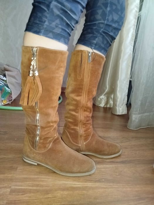 Женские зимние сапоги