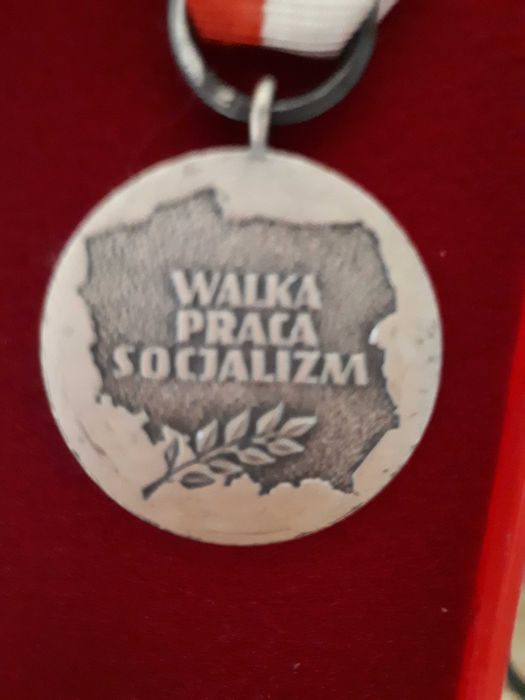 Medal Walka Praca Socjalizm 1984