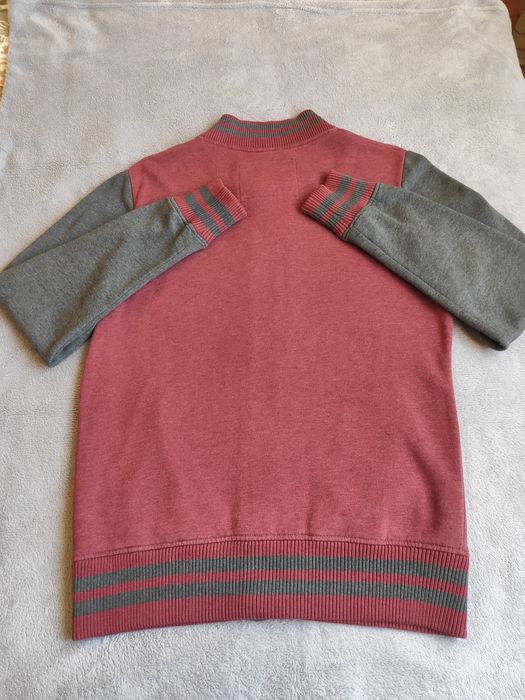 Бомбер-varsity jacket