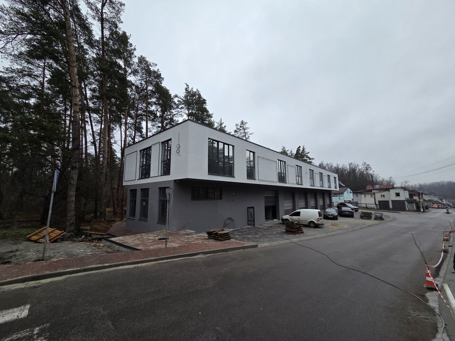 Здам комерційні приміщення в Обухові