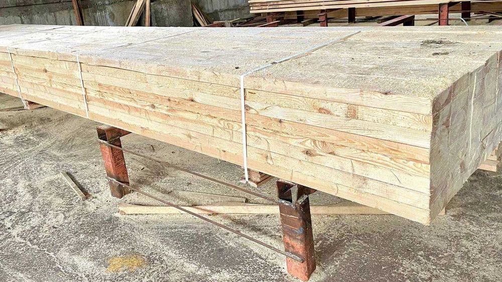 Доска обрезная 25х100х4000мм (хв. пород) - 130 грн шт