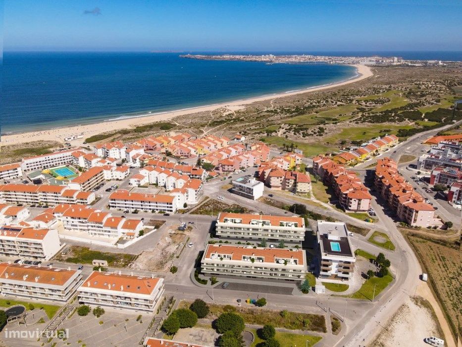 Apartamento T2, para venda, em Atouguia da Baleia, Peniche
