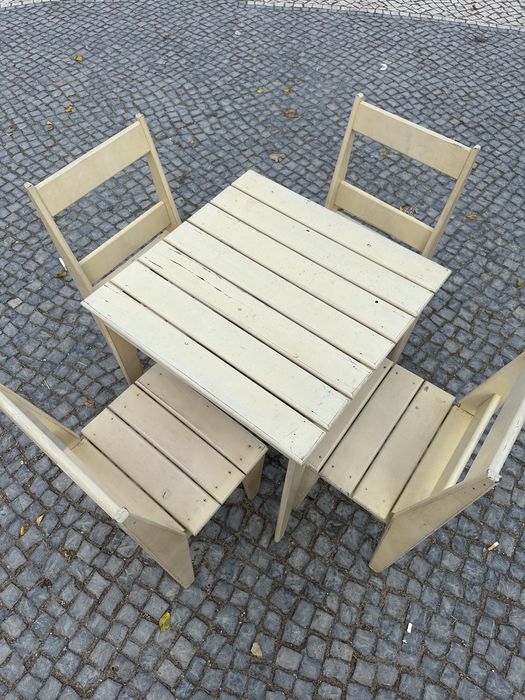 Esplanada de Madeira Maciça