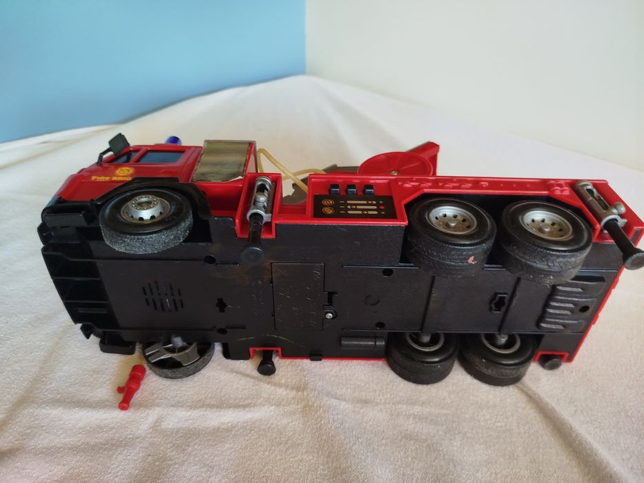 Пожарная машина игрушка большая