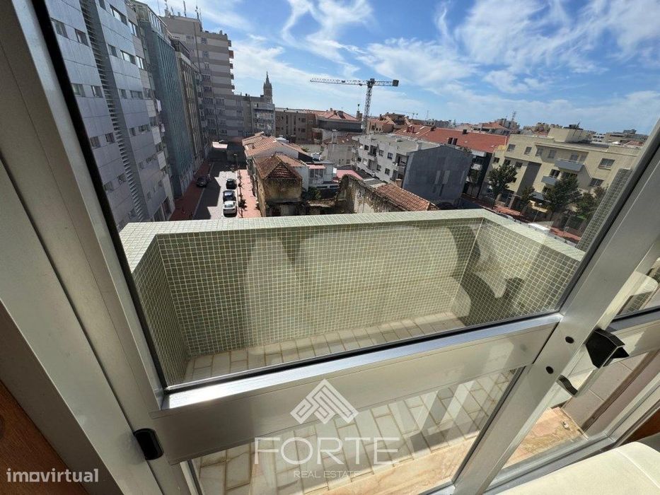 Apartamento T2 para Arrendamento no Centro de Espinho