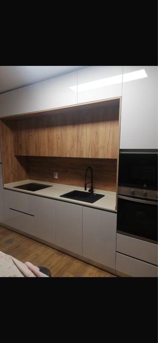 Roupeiras cozinhas moveis tv wc etc