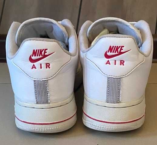 Кроссовки Nike Air Force 1 Low Jewel размер EUR-41/40-26 см.