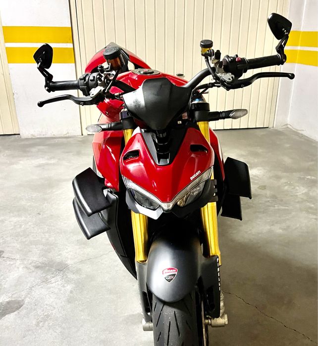 Ducati Streetfighter V4