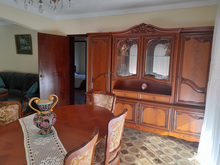 sala de jantar de luxo em cerejeira - estado impecável (como novo)