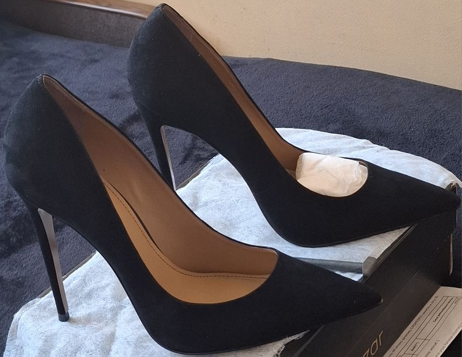 Czółenka KAZAR na wysokim obcasie roz.41