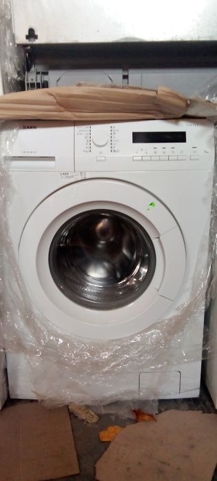 Стиральная машина АЕК на 7 кг и на 9 кг