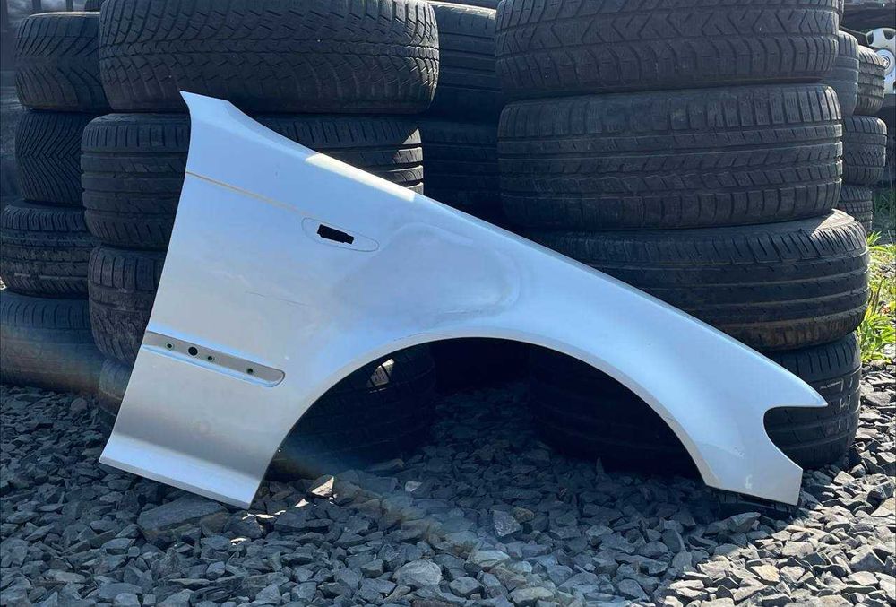 Праве Крило BMW E46 БМВ 46 Рестайлінг Рест